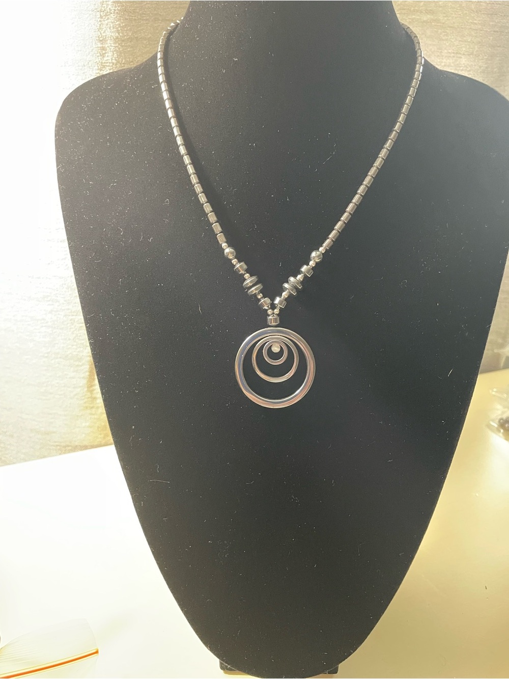 Silver Concentric Circle Pendant Necklace - Women's Silver Tone Necklace Set
